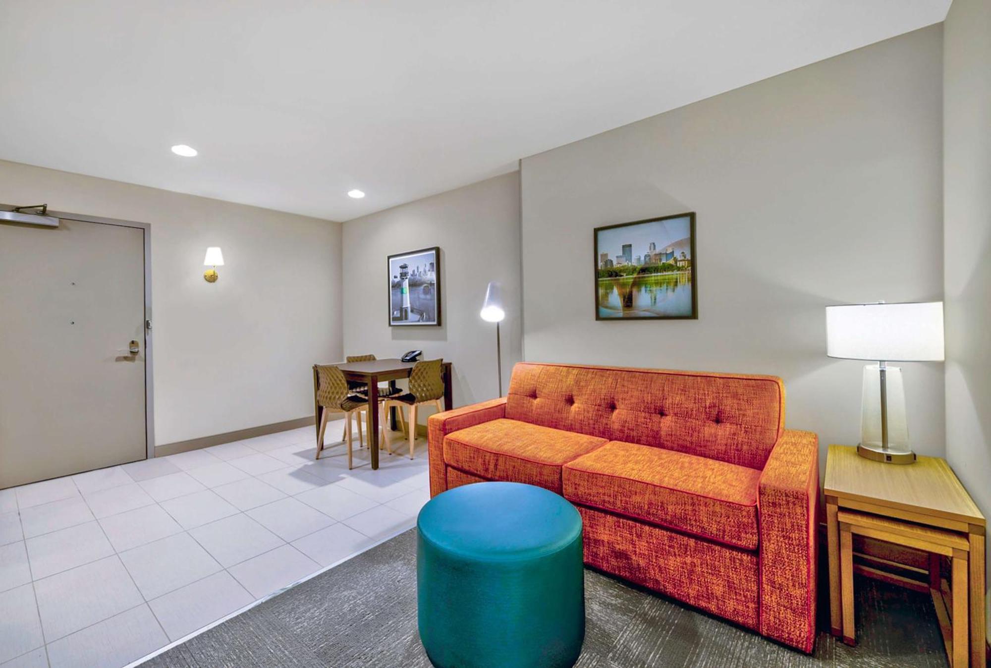 Home2 Suites By Hilton Minneapolis Downtown 外观 照片