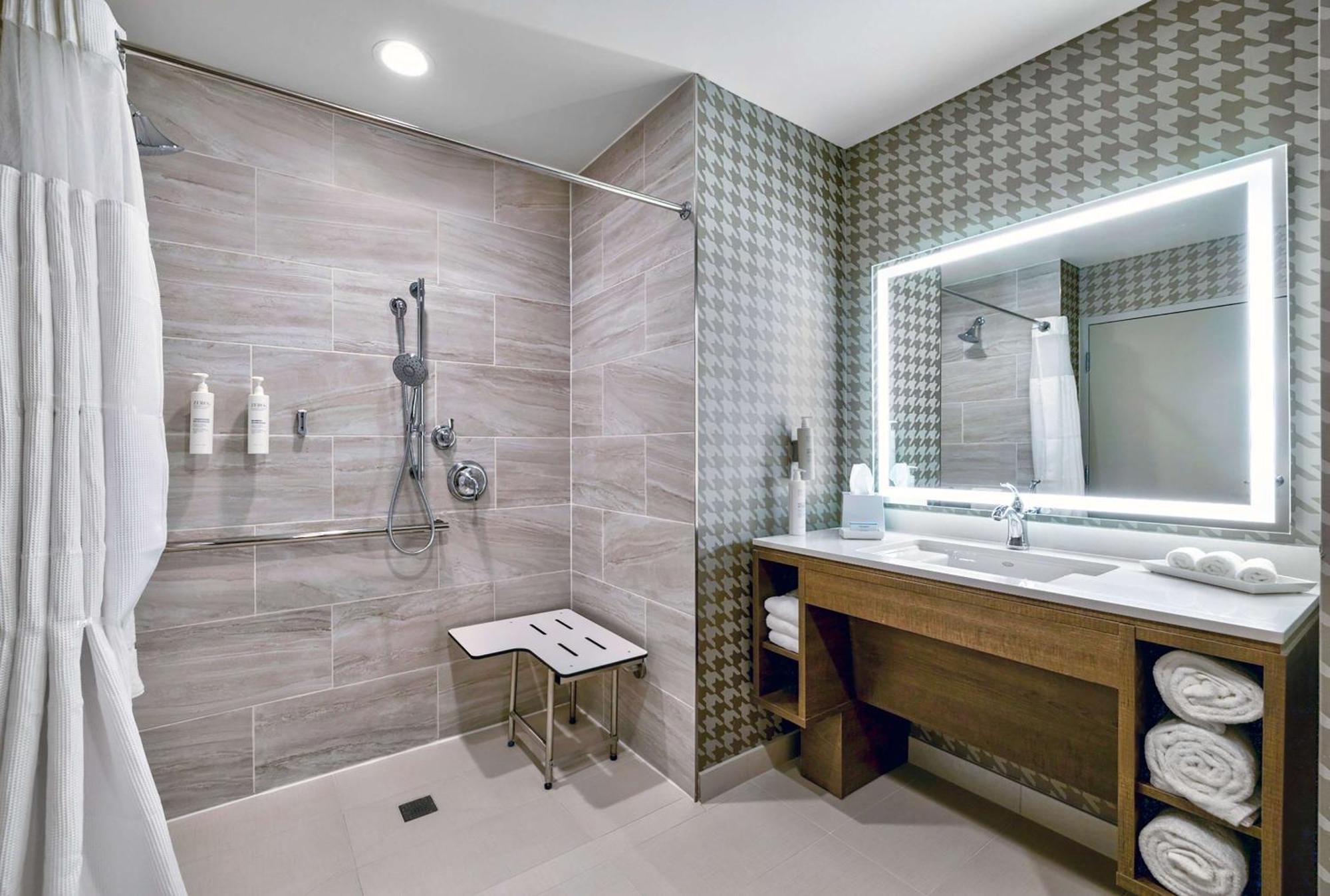 Home2 Suites By Hilton Minneapolis Downtown 外观 照片